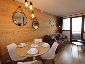 Avoriaz: appart rénové 4 pers, proche pistes, WiFi, casier à skis - FR-1-633-32